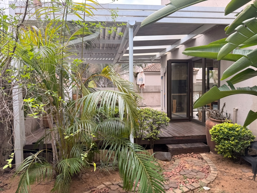 3 Bedroom Property for Sale in Safari Gardens North West
